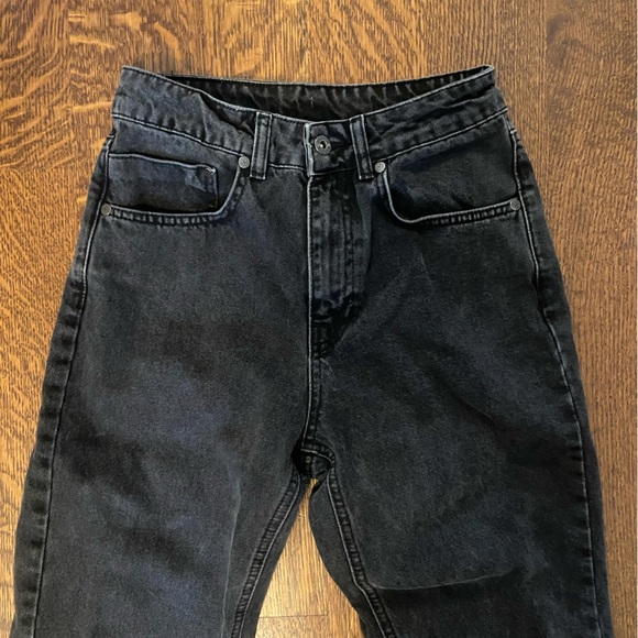 Ragged Priest Butt Cut Jean - Picture 8 of 11